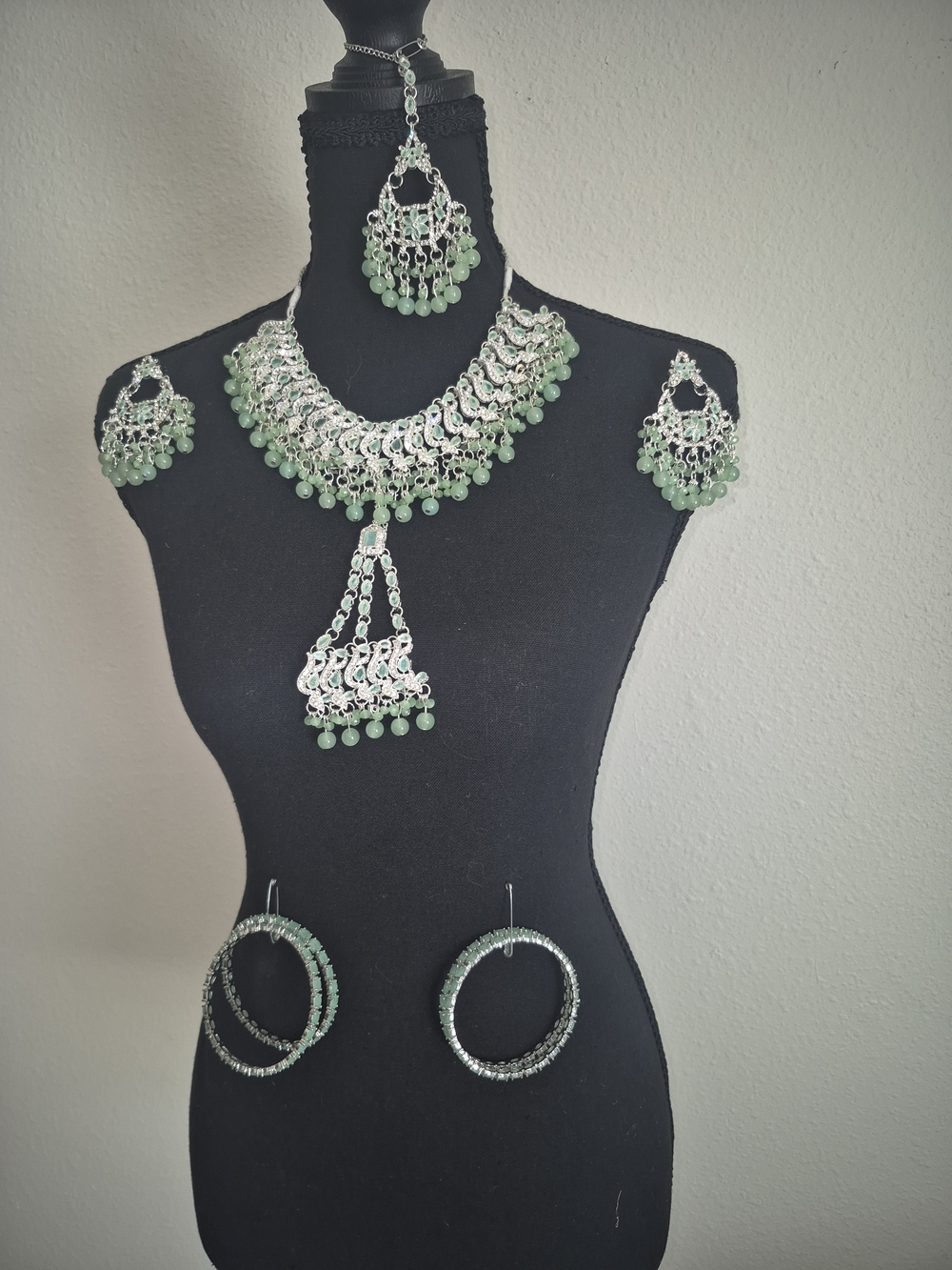 Green Beaded Silver-Tone Statement Jewelry Set